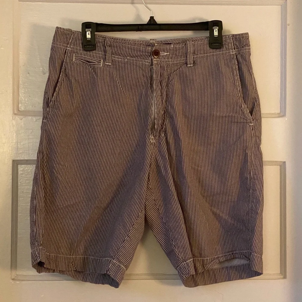 J. Crew Field Short Pin Striped Shorts 10” Size 32
